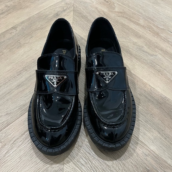 *Look-a-like* Prada Black Patent Platform Loafers - Picture 1 of 5